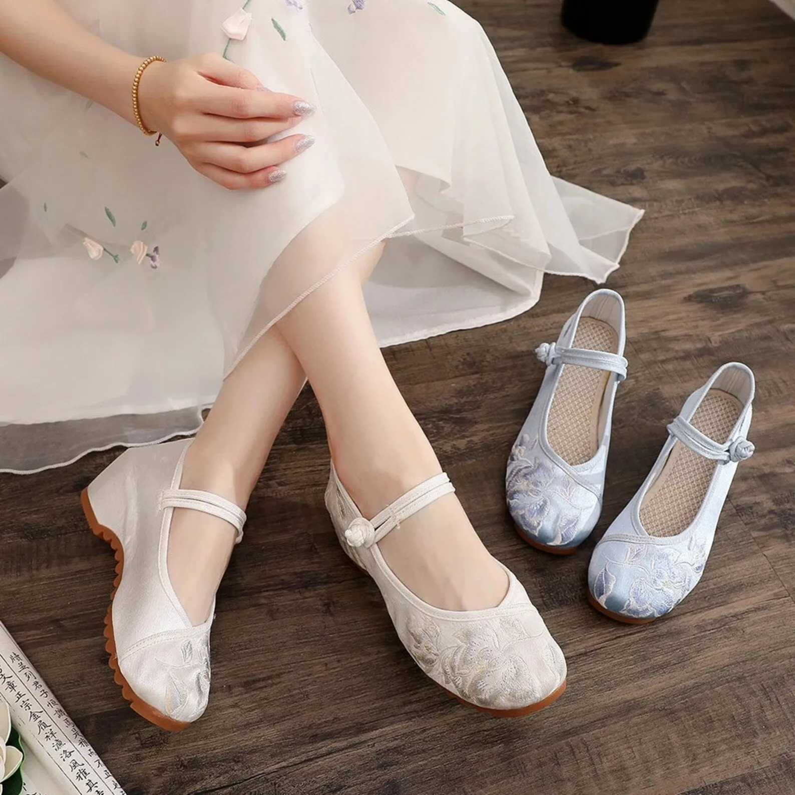 Hanfu Shoes: Fleur