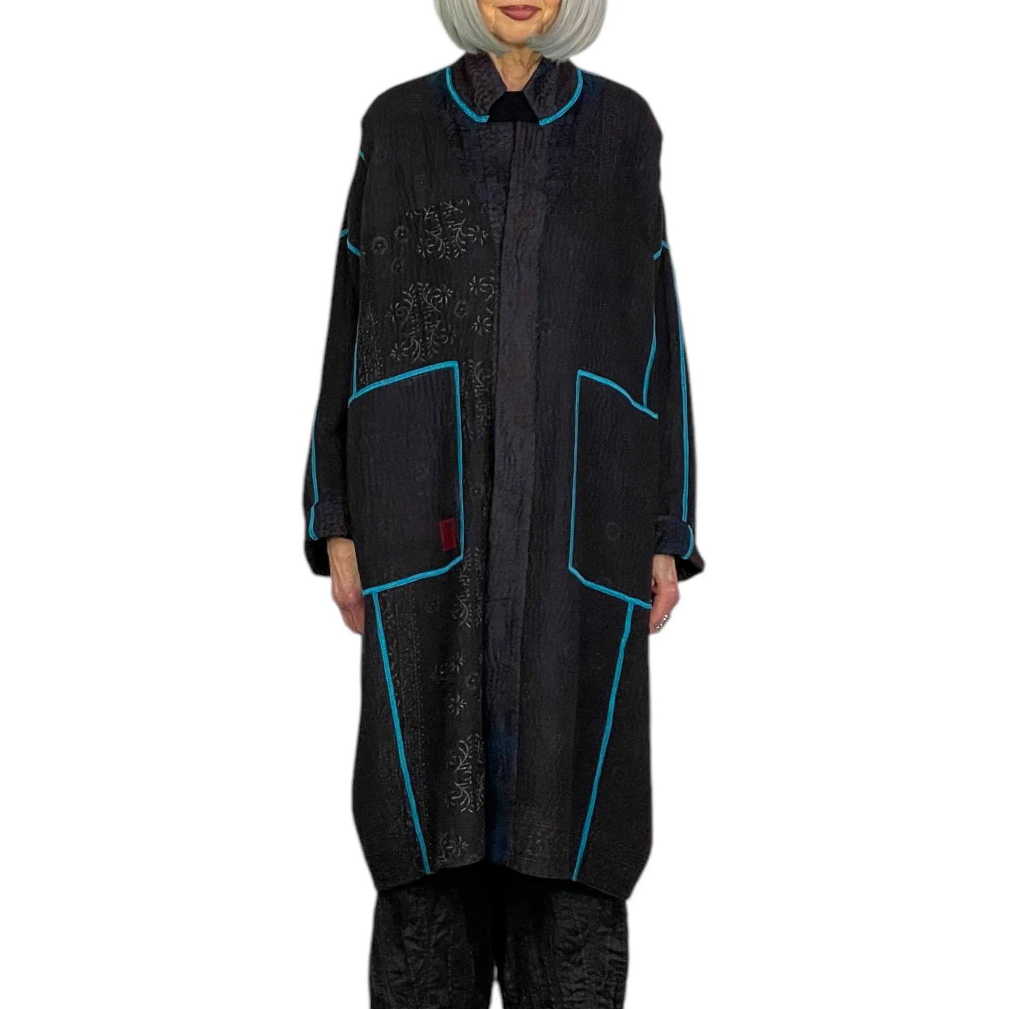 JACQUARD OVERSIZED MEDIUM COAT