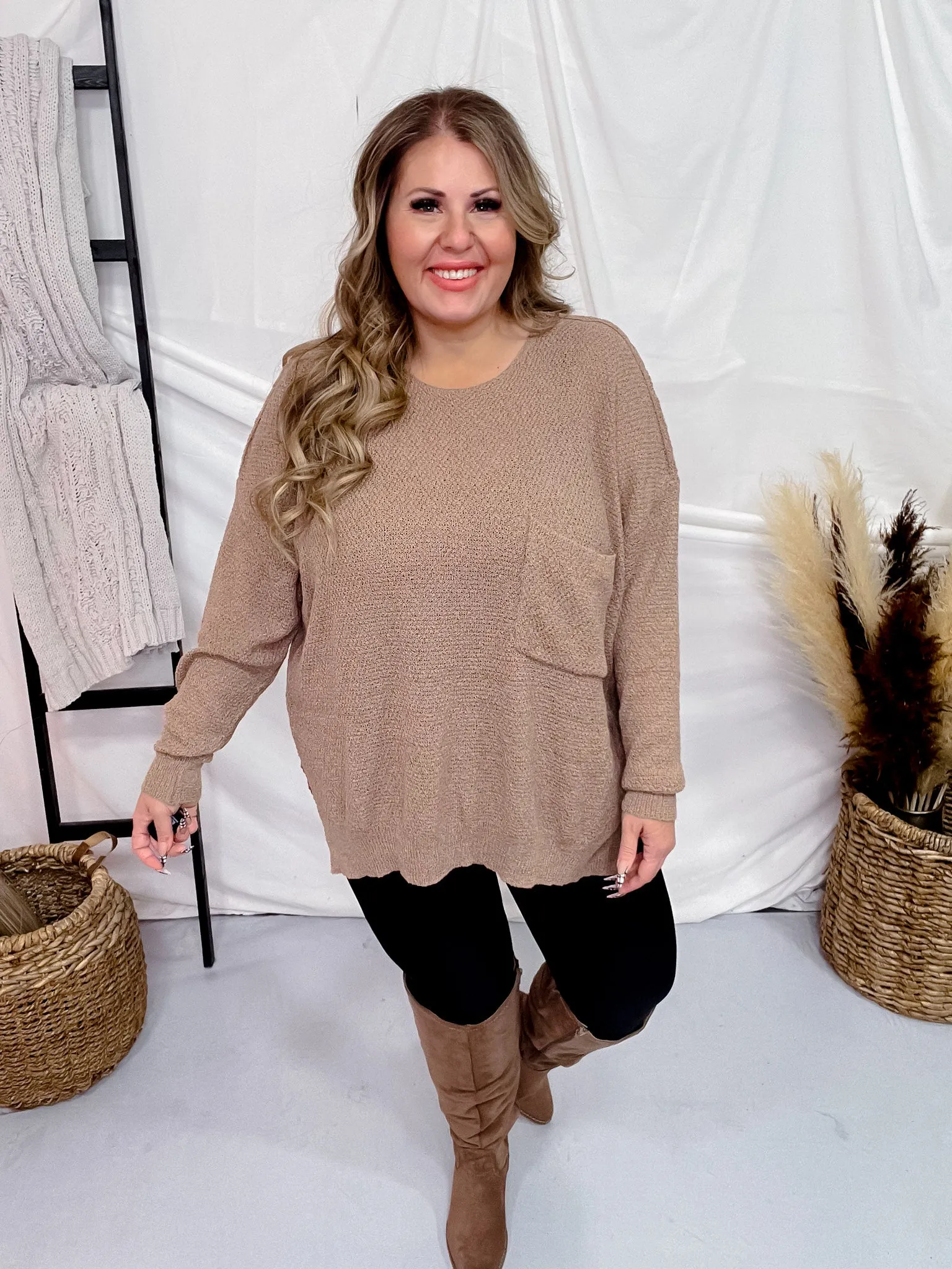 Textured Yarn Relaxed Fit Sweater Top in Mocha