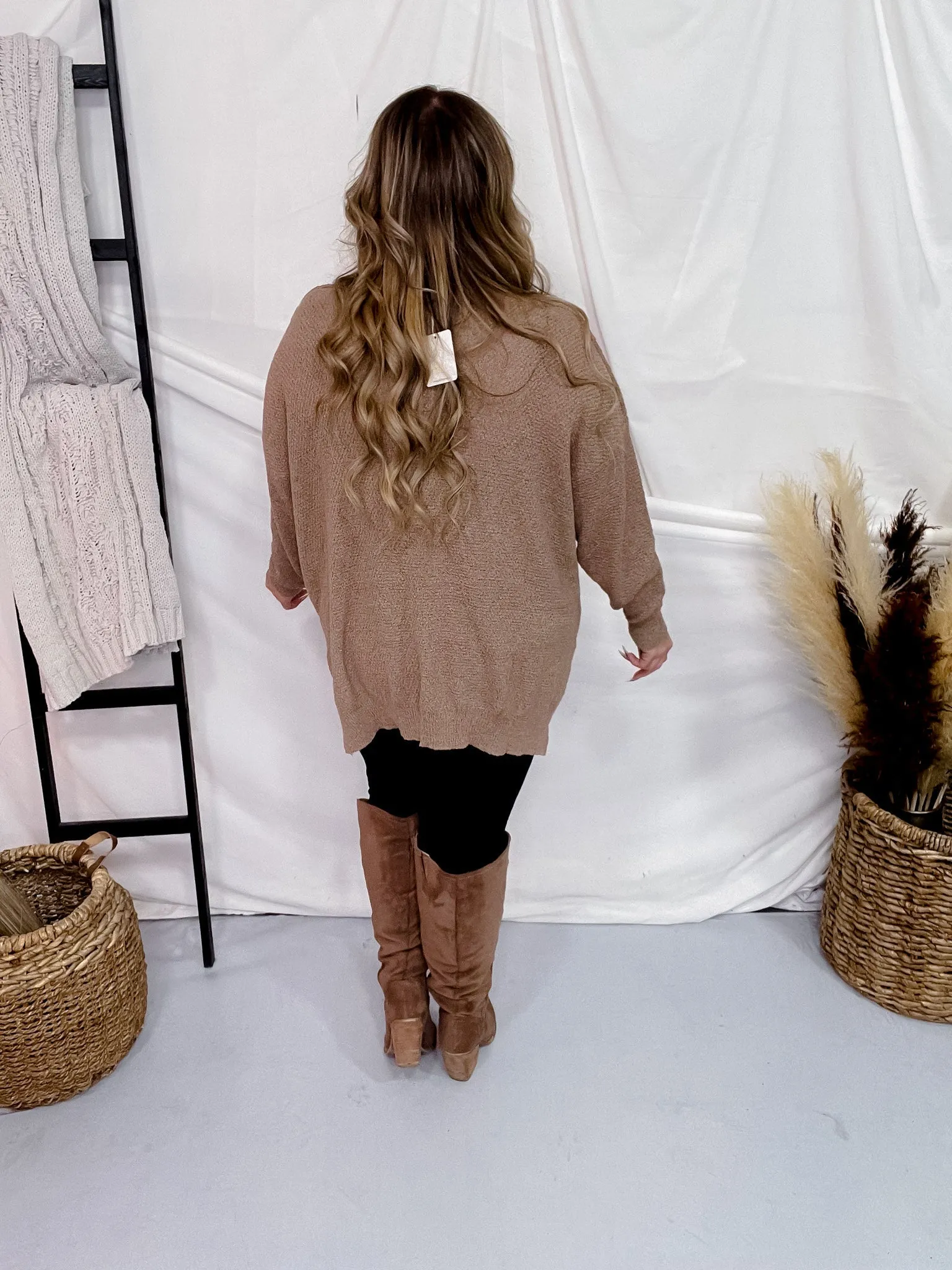 Textured Yarn Relaxed Fit Sweater Top in Mocha