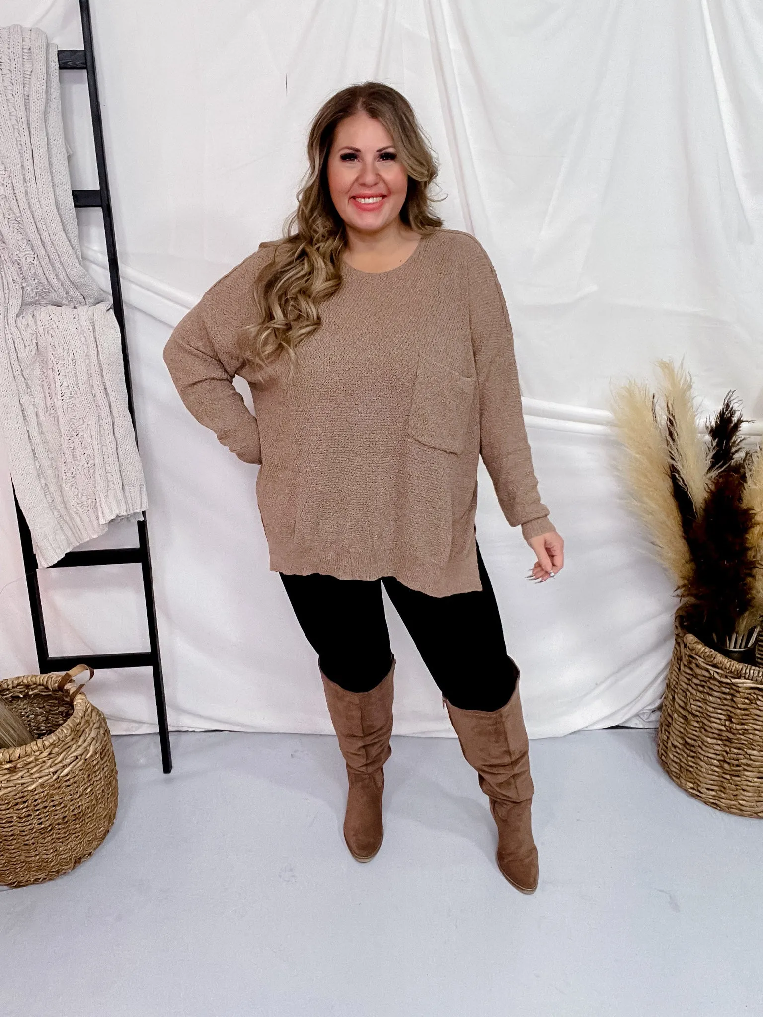 Textured Yarn Relaxed Fit Sweater Top in Mocha