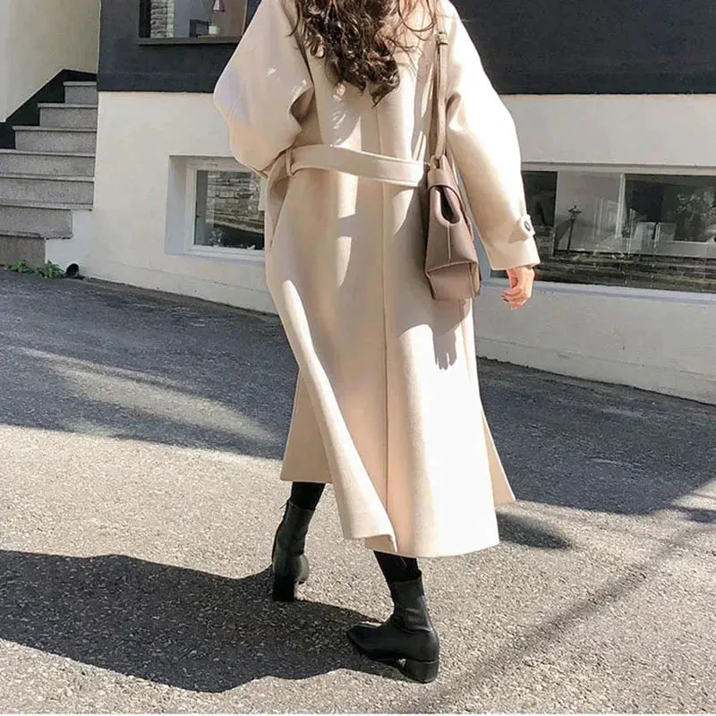 Women's Elegant Long Wool Trench Coat with Belt | Ideal for Autumn/Winter